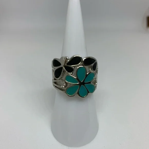 NEW Silver w Black Turquoise Flower Ring - Picture 2 of 7